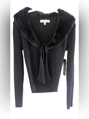 NWT Madden Girl Sweater